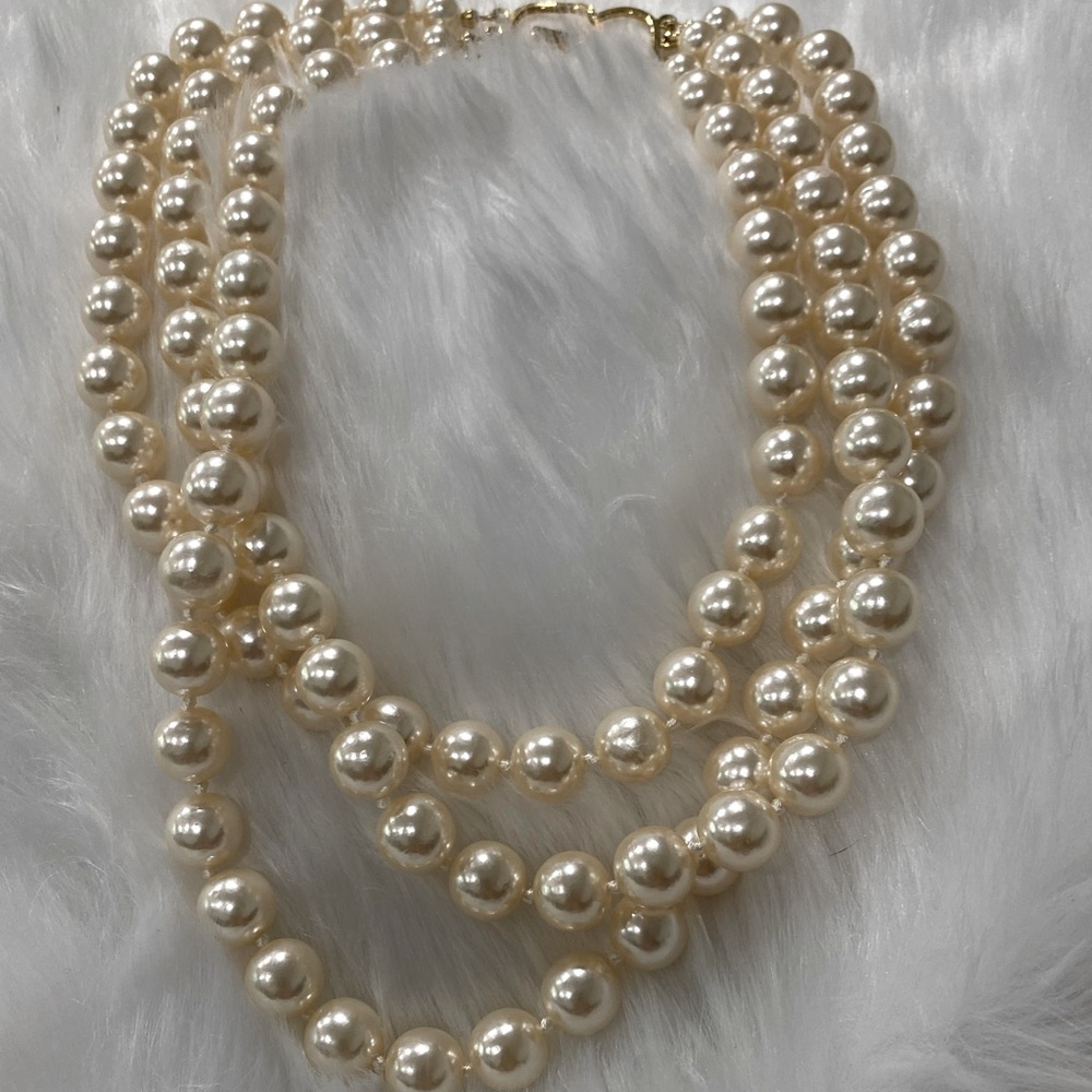 PEARL NECKLACE